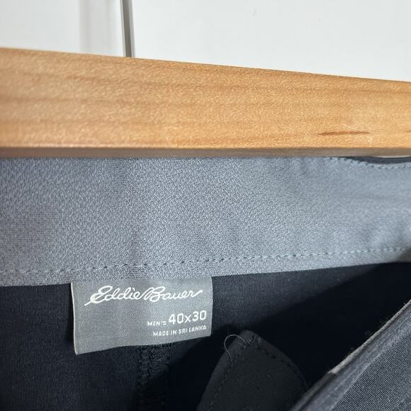 Eddie Bauer Hiking Pants Black Mens Size 40x30 Outdoor Convertible Tech - Picture 4 of 7